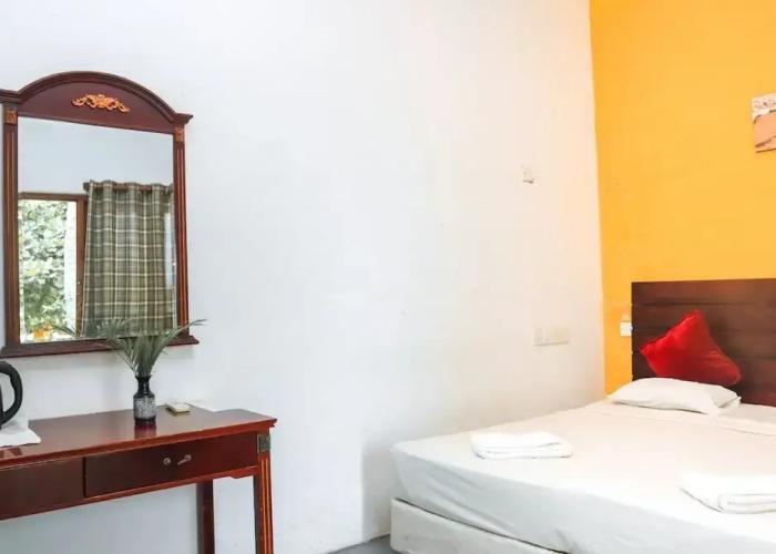 New Tristar Beach Hotel
