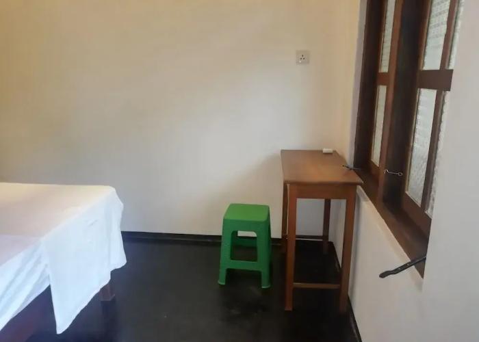 Surf & Relax Inn Arugambay