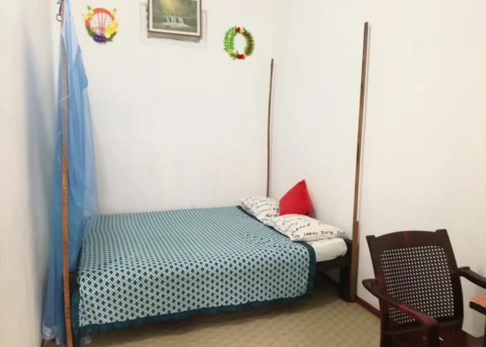 20 House Arugam
