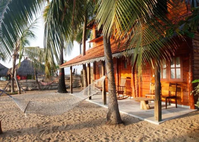 Arugamabay Surf Resort Hotel