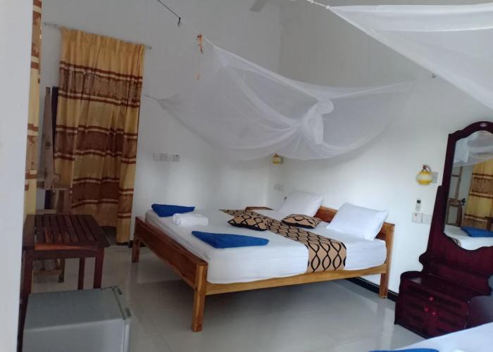 SURF AND SAND Hotel - Arugam Bay