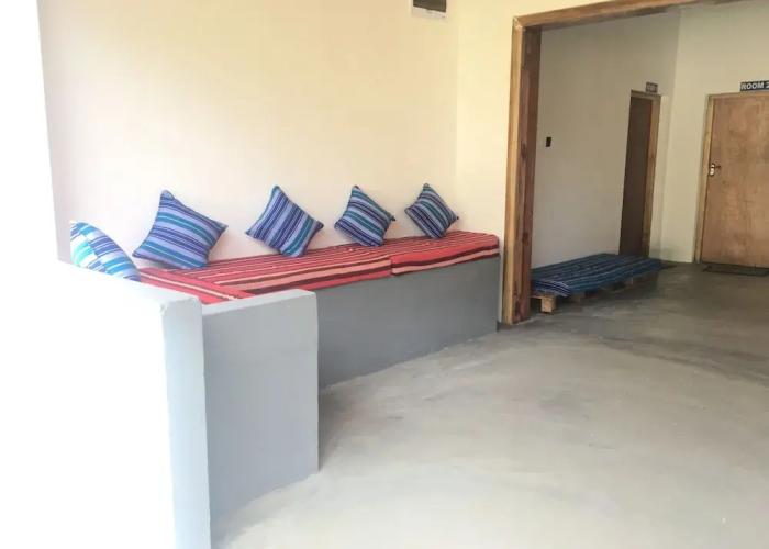 Backpackers Villa