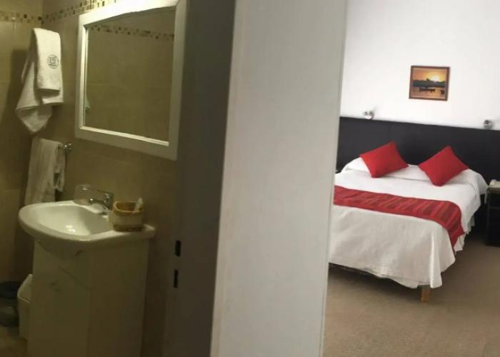 Hotel Embajador