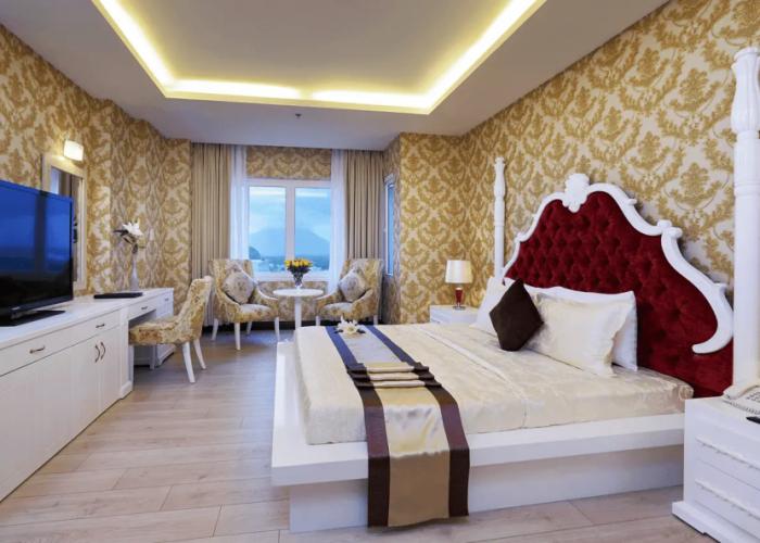 Sunrise Hotel