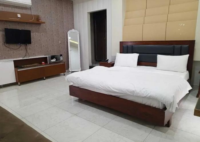 Mangla Tower Hotel