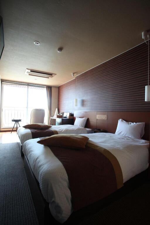 New Kankai Honkan Tenku Ocean View Hotel Kairo