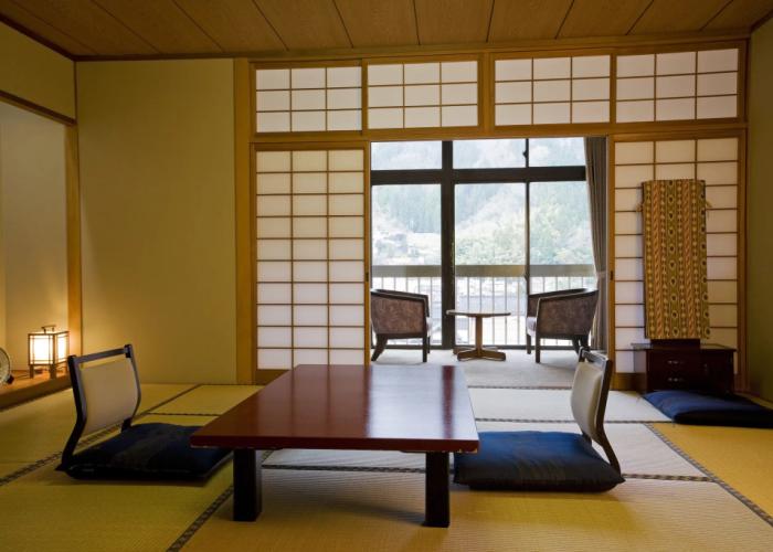 Izanro Iwasaki Ryokan