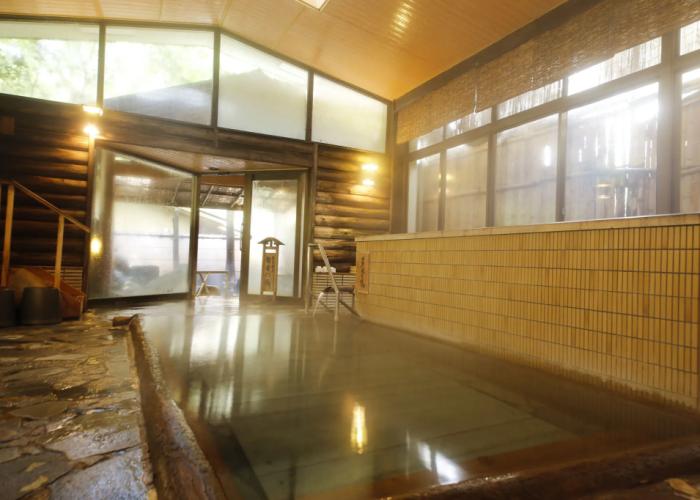 Izanro Iwasaki Ryokan