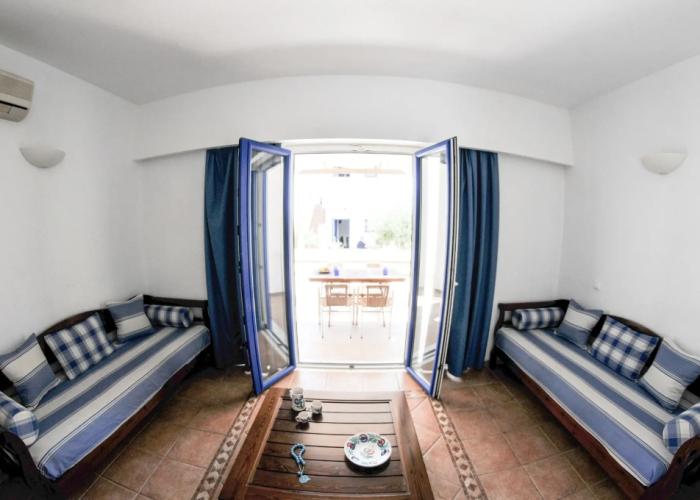 Katikies Studios & Apartments