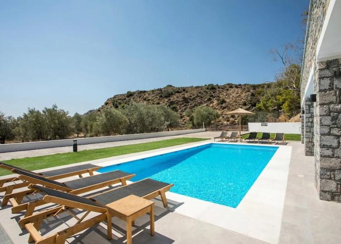 Terra Pietra Luxury Villas & Suites