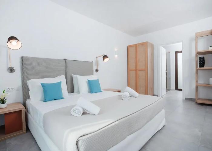 Terra Pietra Luxury Villas & Suites