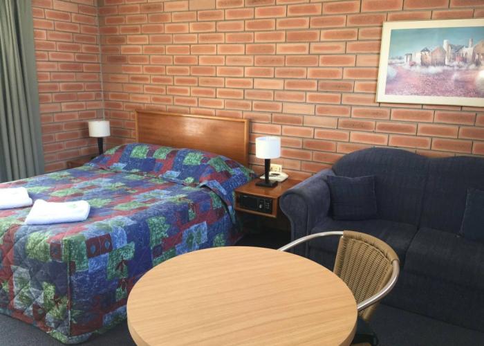 Gunsynd Motor Inn