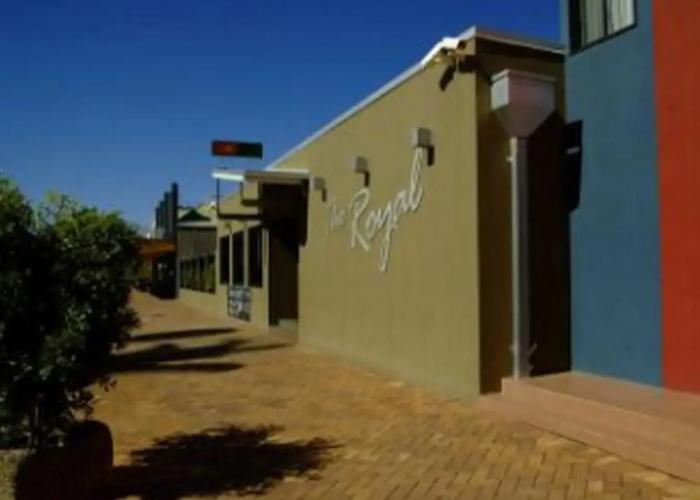 O'Shea's Royal Hotel
