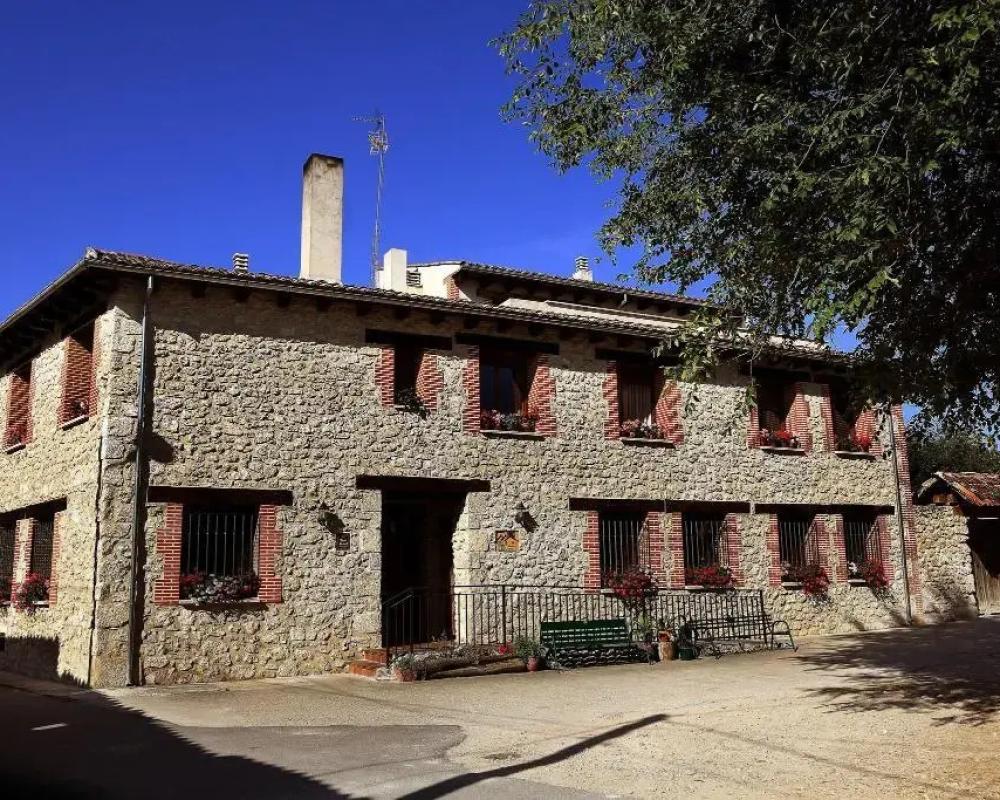 Hotel Rural Tirontillana