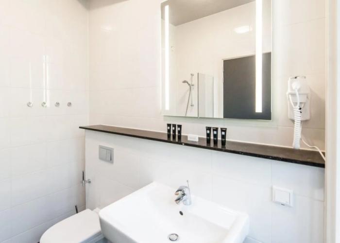 YAYS Amsterdam Maritime by Numa