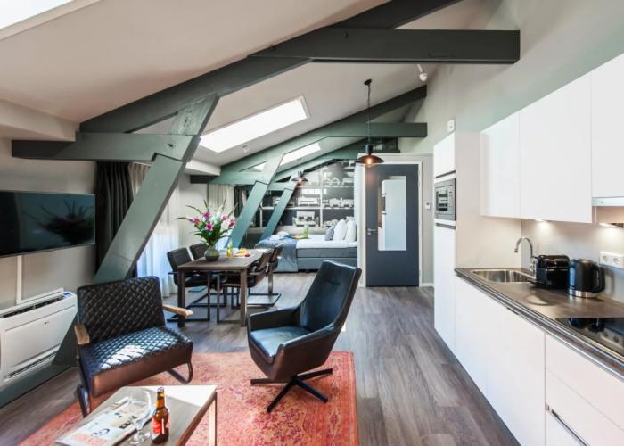 YAYS Amsterdam Maritime by Numa