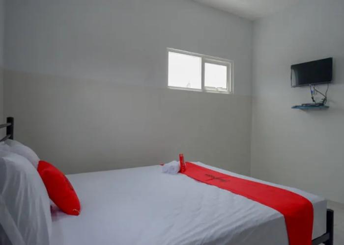 RedDoorz near Tamansari Shopping Center Salatiga