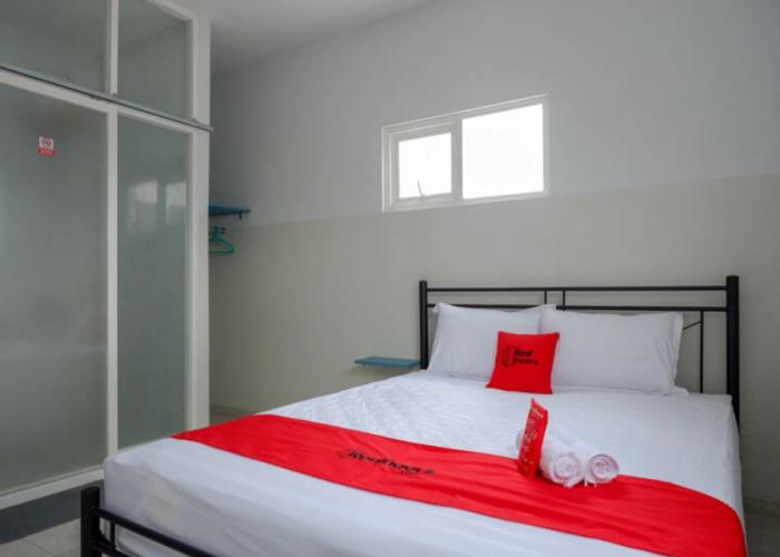 RedDoorz near Tamansari Shopping Center Salatiga