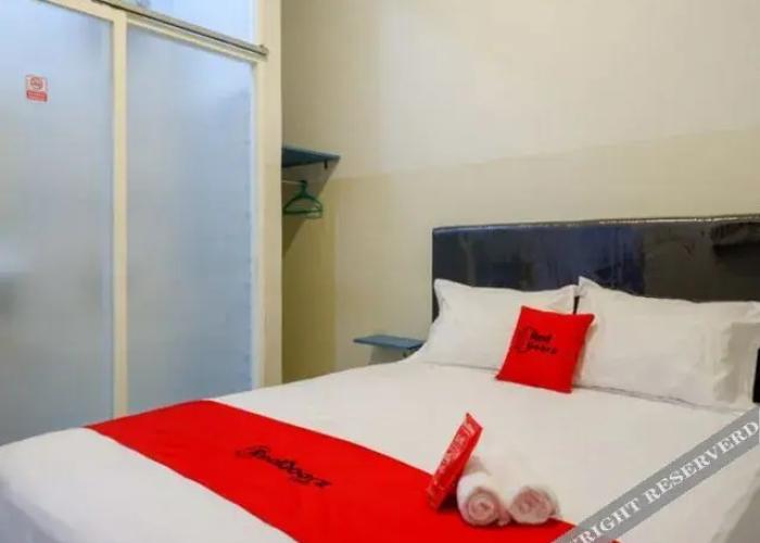 RedDoorz near Tamansari Shopping Center Salatiga