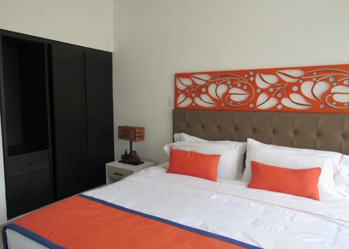 Hotel Yalconia