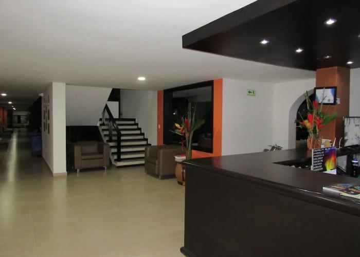 Hotel Yalconia