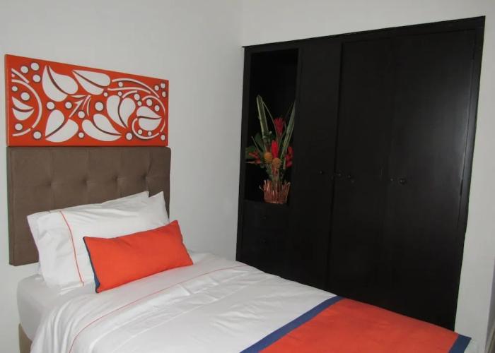 Hotel Yalconia