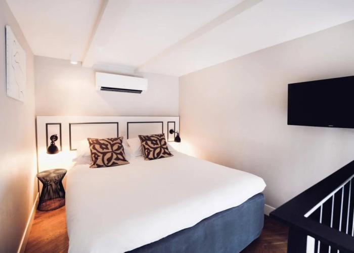 Morgan and Mees Amsterdam