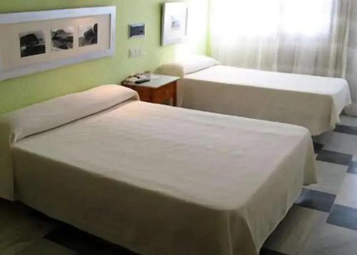 Hostal Las Gaviotas