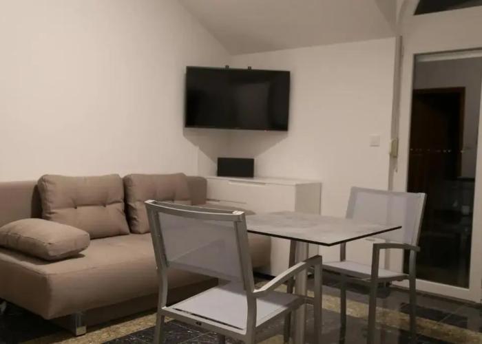 mk | apartments nin