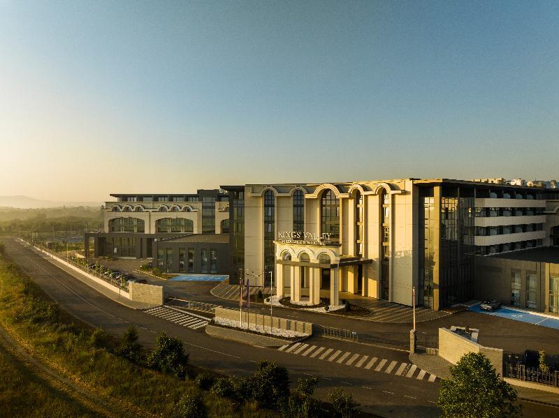 Kings Valley Medical & Spa Hotel