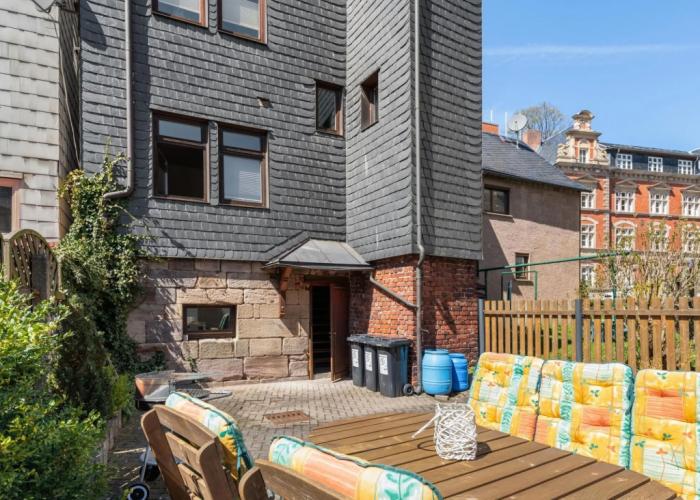 Stylish Apartment With Terrace in Sonneberg