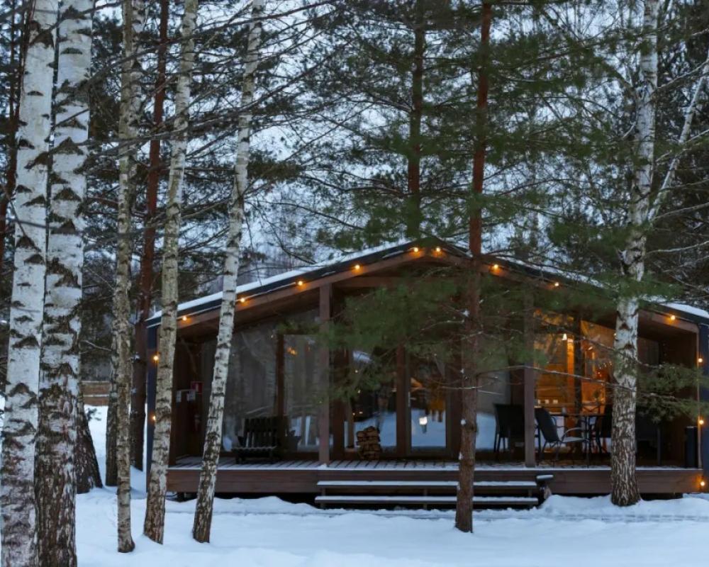 Panorama (na Territorii Parka Mezhdurechye) Eco-hotel