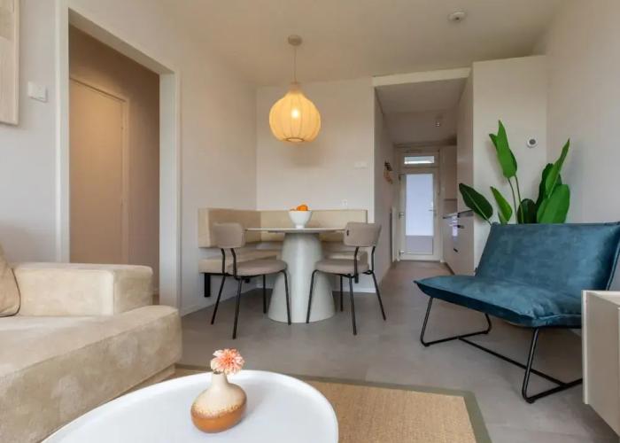 Lovely Apartment by the sea