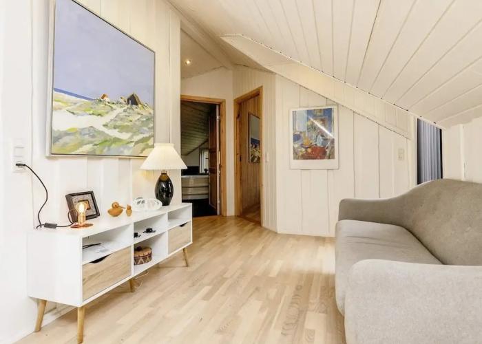 6 Person Holiday Home in Jerup
