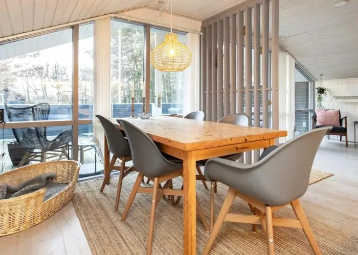 6 Person Holiday Home in Albaek-by Traum