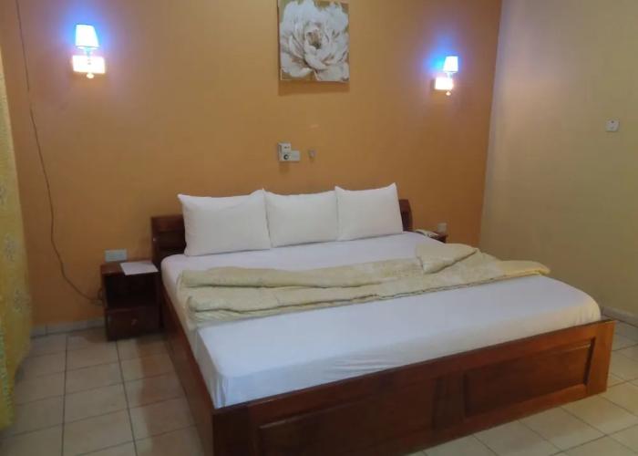 Queensland Hotel