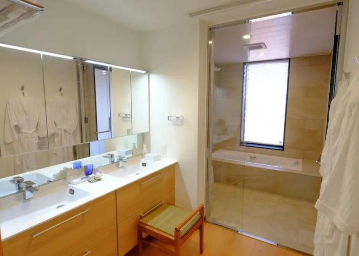 Seawood Hotel