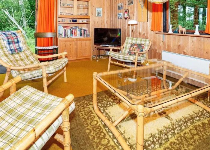Lovely Holiday Home in SpÃ¸ttrup near Sea