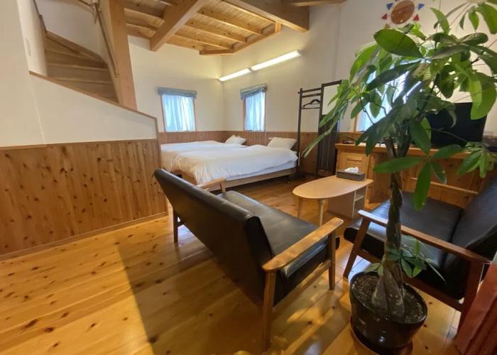 Nakijin Lodge Pensajoya