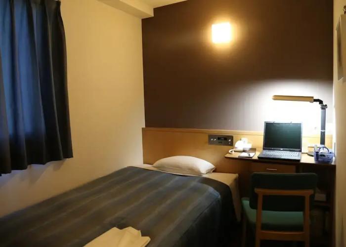 Hotel Crown Hills Arakawaoki (BBH Hotel Group)