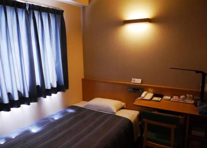 Hotel Crown Hills Arakawaoki (BBH Hotel Group)