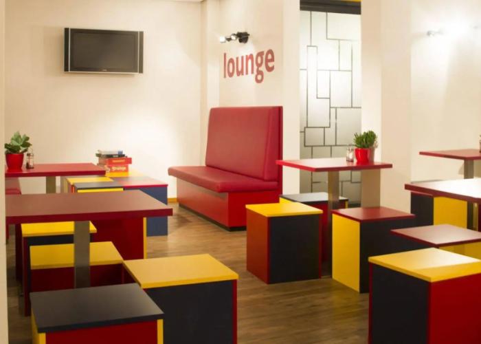 Bud Gett Hostels