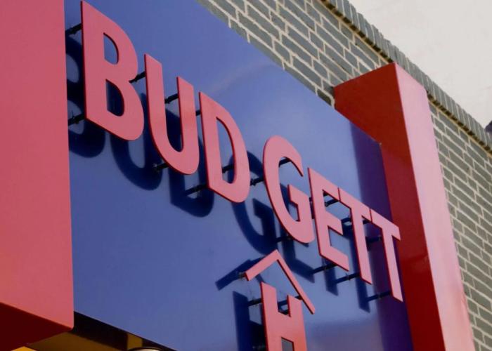 Bud Gett Hostels