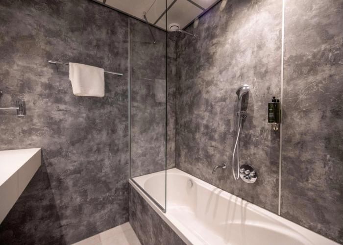 Flonk Hotel Groningen Zuid, BW Signature Collection
