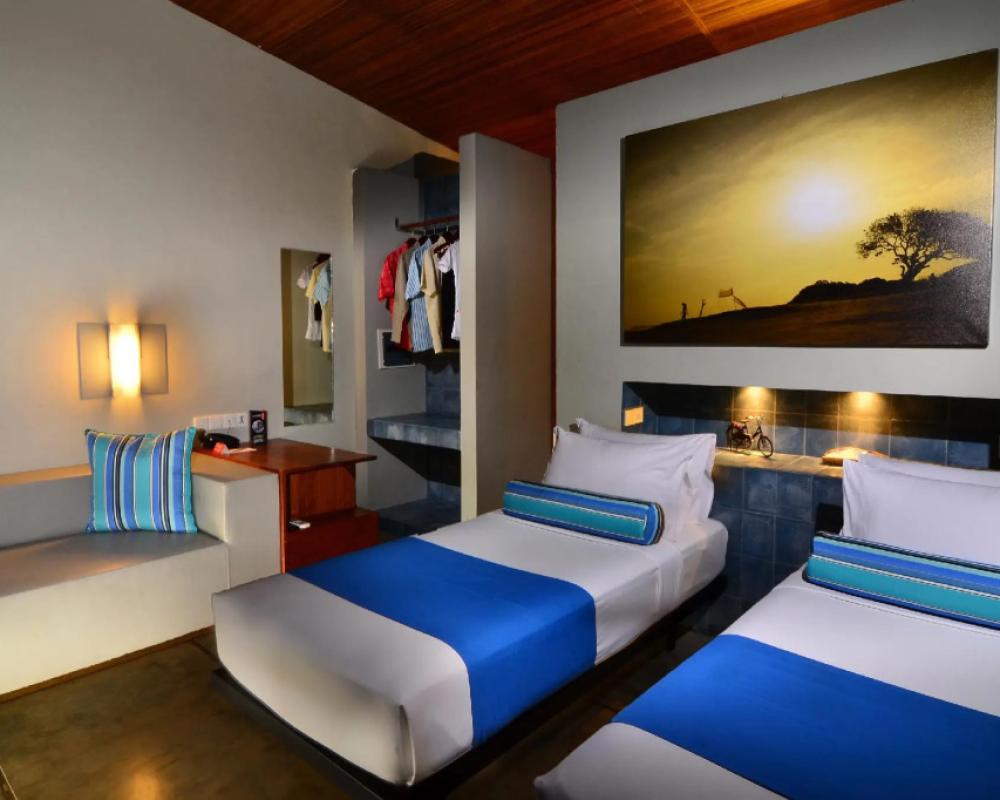 Hotel Komune and Beach Club Bali