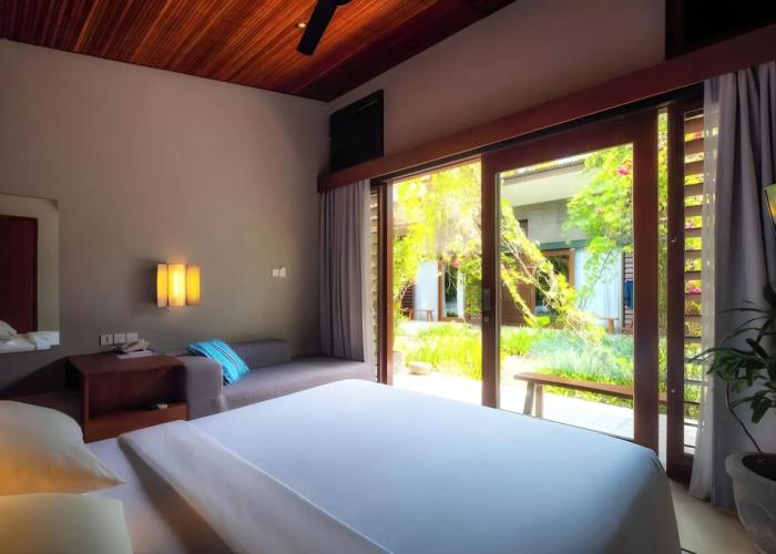 Hotel Komune and Beach Club Bali
