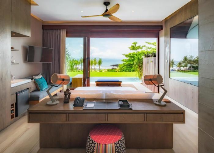 Hotel Komune and Beach Club Bali