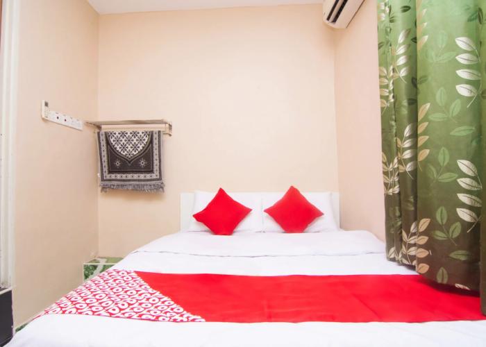 OYO 1224 Hotel Hajah Rohayah