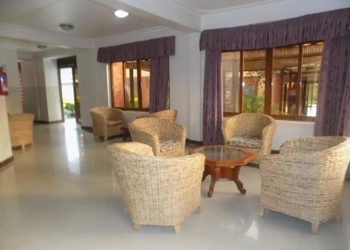 Kayegi Hotel