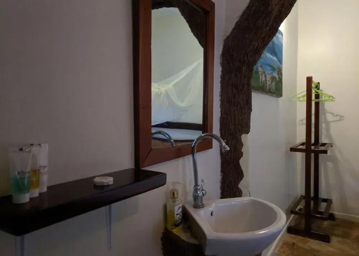 Casa Del Turista